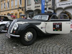 BMW 327