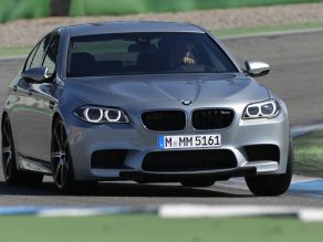 BMW M5 Limousine