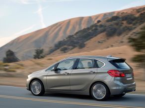 BMW 225i Active Tourer - Luxury Line