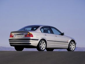 BMW 328i Limousine