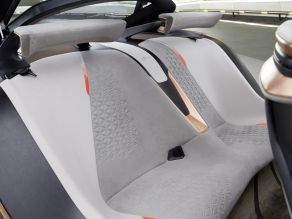 BMW VISION NEXT 100