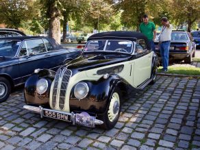 BMW 327