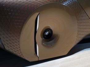 BMW VISION NEXT 100