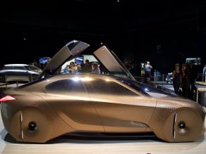 BMW VISION NEXT 100