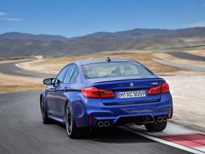 BMW M5 Limousine
