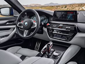 BMW M5 Limousine