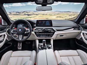 BMW M5 Limousine - First Edition