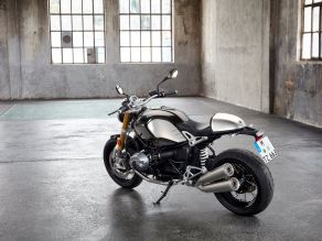 BMW R nineT