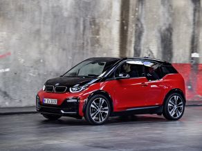 BMW i3s