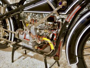 BMW R 32 - Schnittmodell