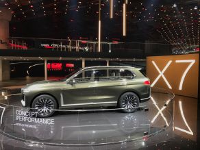 BMW Concept X7 iPerformance
