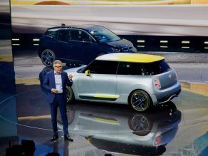 Peter Schwarzenbauer und das MINI Electric Concept