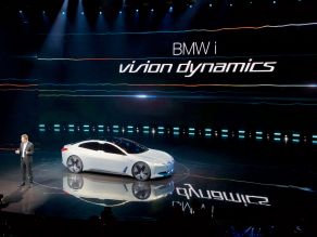 Klaus Fröhlich und der BMW i Vision Dynamics