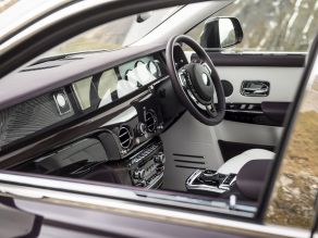 Rolls-Royce Phantom VIII - Extended Wheelbase