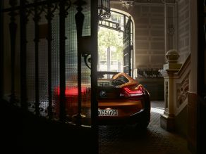 BMW i8 Roadster