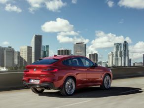 BMW X4 M40d