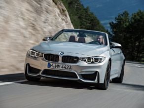 BMW M4 Cabrio - BMW Individual Mondstein metallic