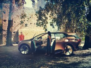 BMW Vision iNEXT