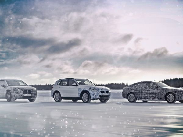 BMW iX3, i4 und iNEXT im Winterfahrtest