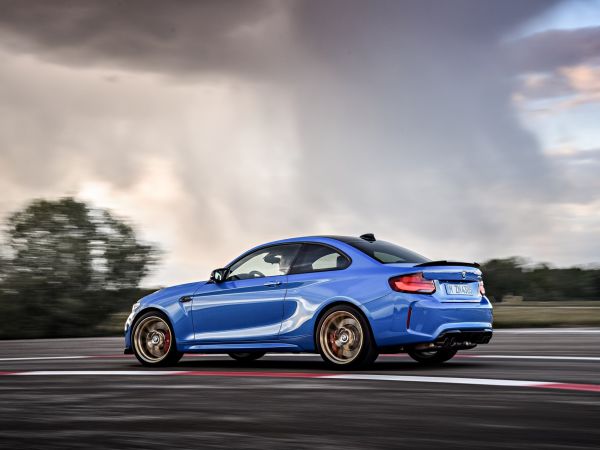 BMW M2 CS