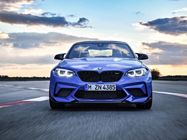 BMW M2 CS