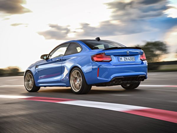 BMW M2 CS