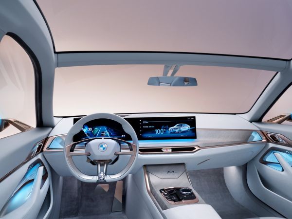 BMW Concept i4