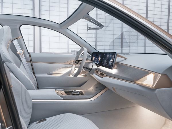 BMW Concept i4