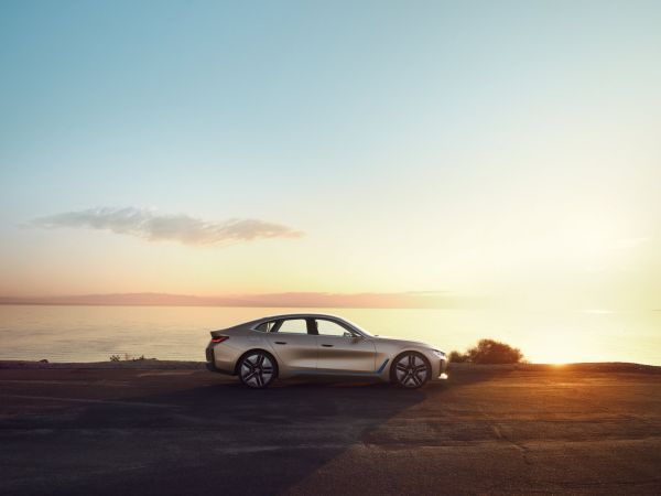 BMW Concept i4