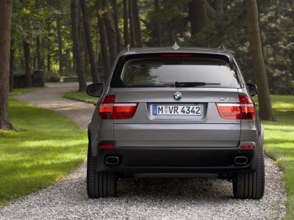BMW X5 - Sports Activity Vehicle