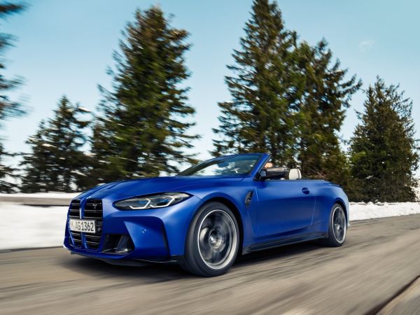BMW M4 Competition Cabrio mit M xDrive