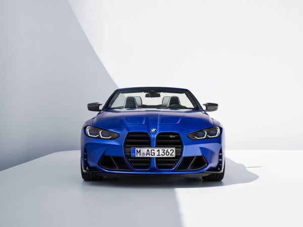 BMW M4 Competition Cabrio mit M xDrive
