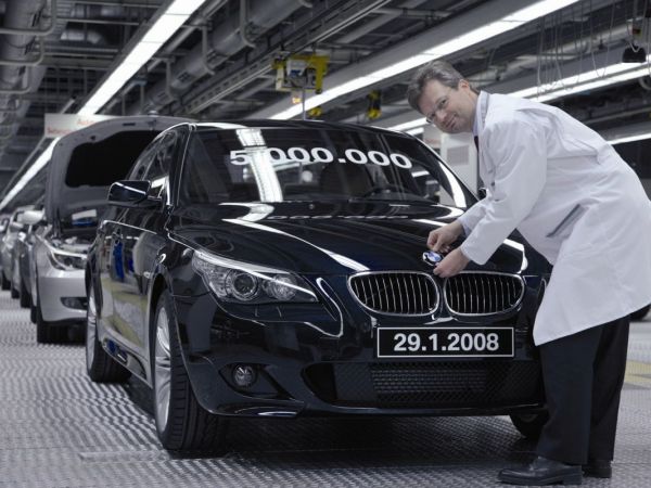 BMW Werk Dingolfing, 5 Millionen BMW 5er, Werkleiter Wolfgang Stadler