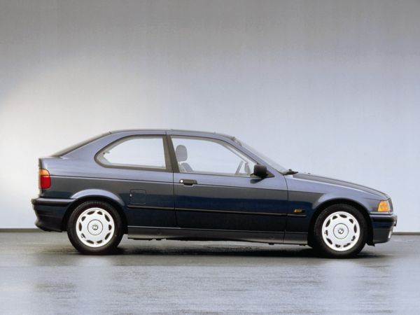 BMW 316i compact
