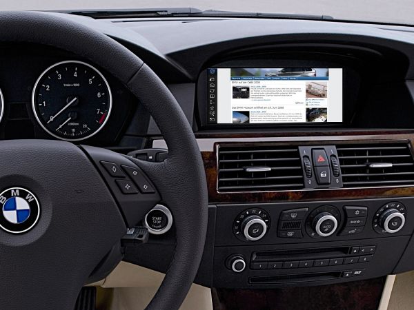 Uneingeschränktes surfen: BMW ConnectedDrive holt das Internet ins Fahrzeug