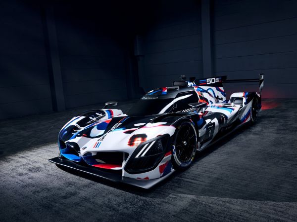 BMW M Hybrid V8