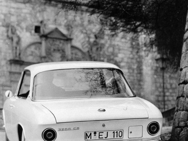 BMW 3200 CS