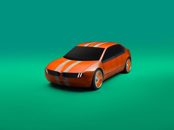BMW i Vision Dee - Featuring E Ink