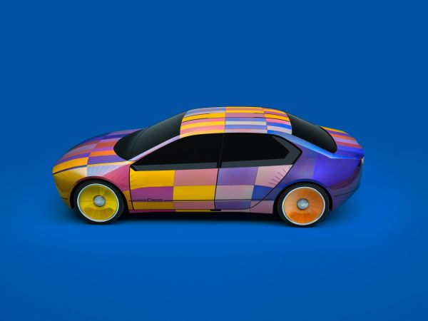 BMW i Vision Dee - Featuring E Ink