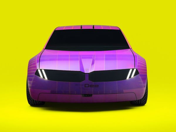 BMW i Vision Dee - Featuring E Ink