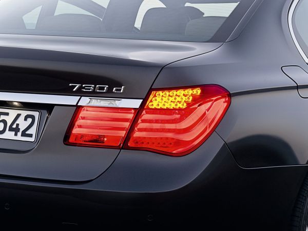 Die neue BMW 7er Reihe - BMW 730d - LED Heckleuchte