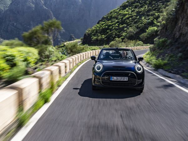 MINI Cooper SE Cabrio