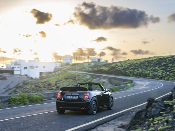 MINI Cooper SE Cabrio