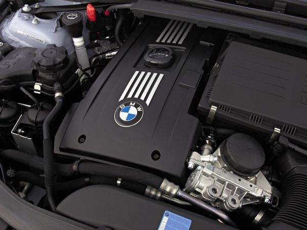 Der neue BMW 3er - 3.0-Liter TwinTurbo-Motor