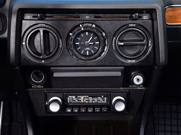 BMW 528