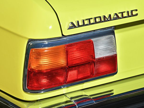 BMW 528