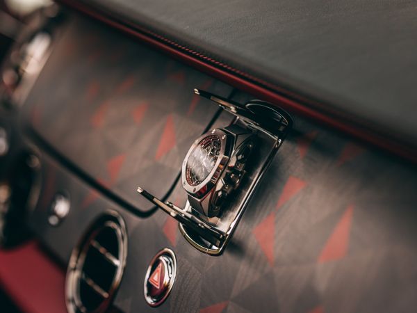 Rolls-Royce La Rose Noire Droptail