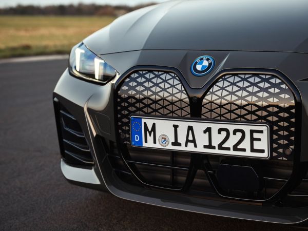 BMW i4 eDrive40