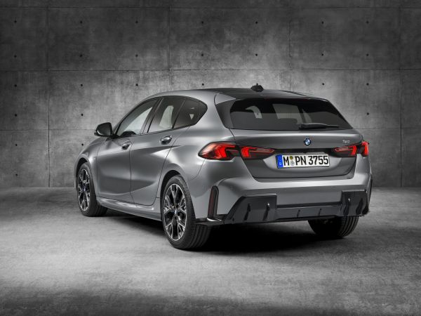 BMW 120