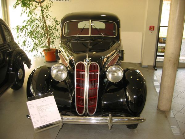 BMW 321